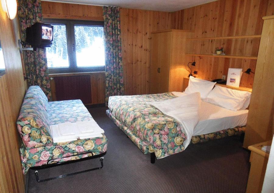 Hotel Santa Caterina Santa Caterina Valfurva Kültér fotó