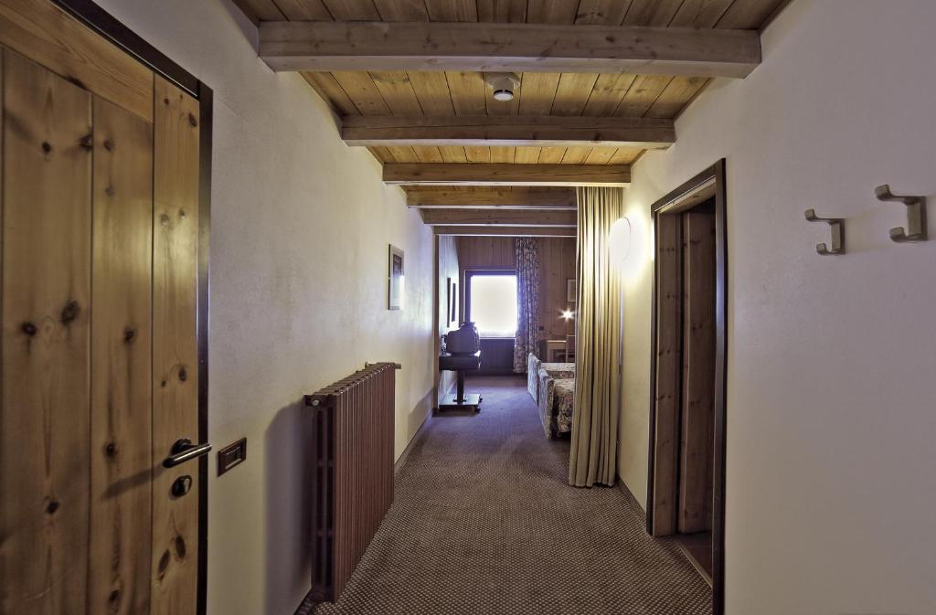 Hotel Santa Caterina Santa Caterina Valfurva Szoba fotó