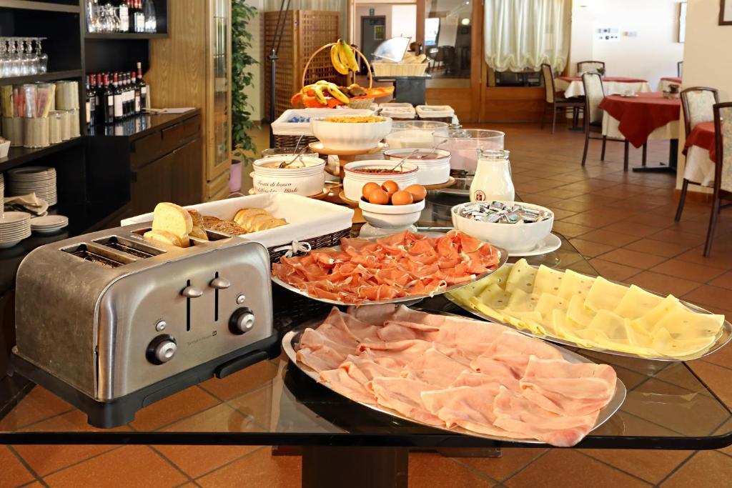 Hotel Santa Caterina Santa Caterina Valfurva Kültér fotó